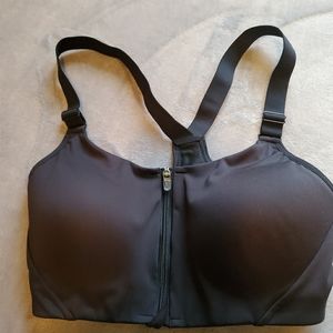 All in Motion full coverage Sports Bra 34C